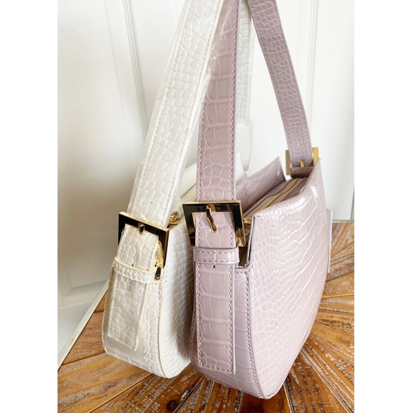 NWT JustFab Faux Croc Shoulder Bag in White - Picture 3 of 12